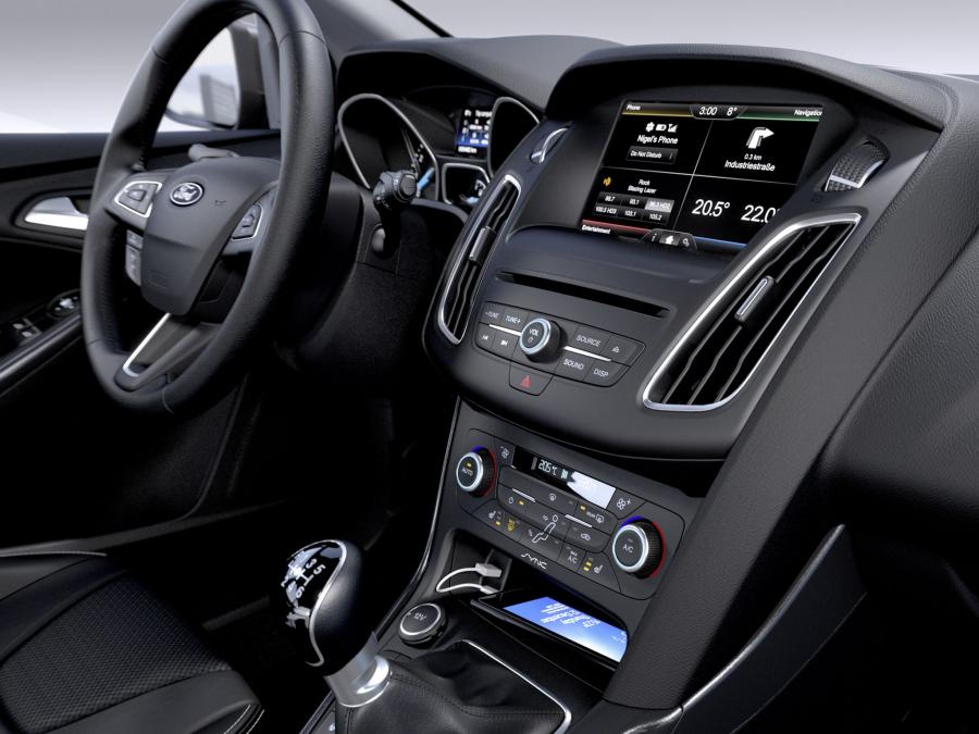  Ford Focus Turnier 2014 года  (фото 13 из 18)